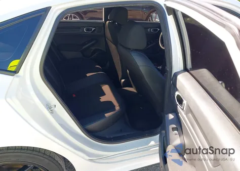 2024 Honda Civic Sport z USA, uszkodzony, nr VIN 2HGFE2F50RH575543